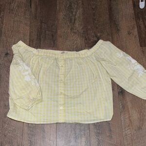 Hollister off the shoulder yellow plaid blouse with floral lace detail